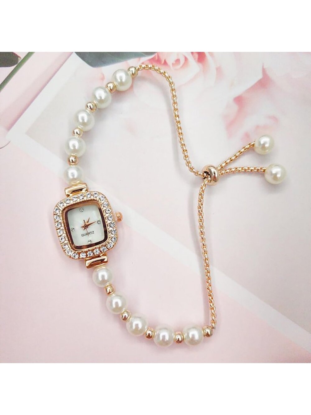 Women's Gold Simple Floral Bracelet Watch Diamond Quartz Light Fashion Watch - Picture 5 of 6